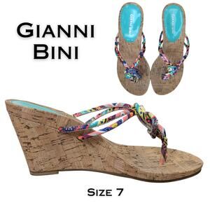 Gianni Bini Cork Wedge Thong Sandals 7 Multicolor Fabric Knot Boho Tropical
